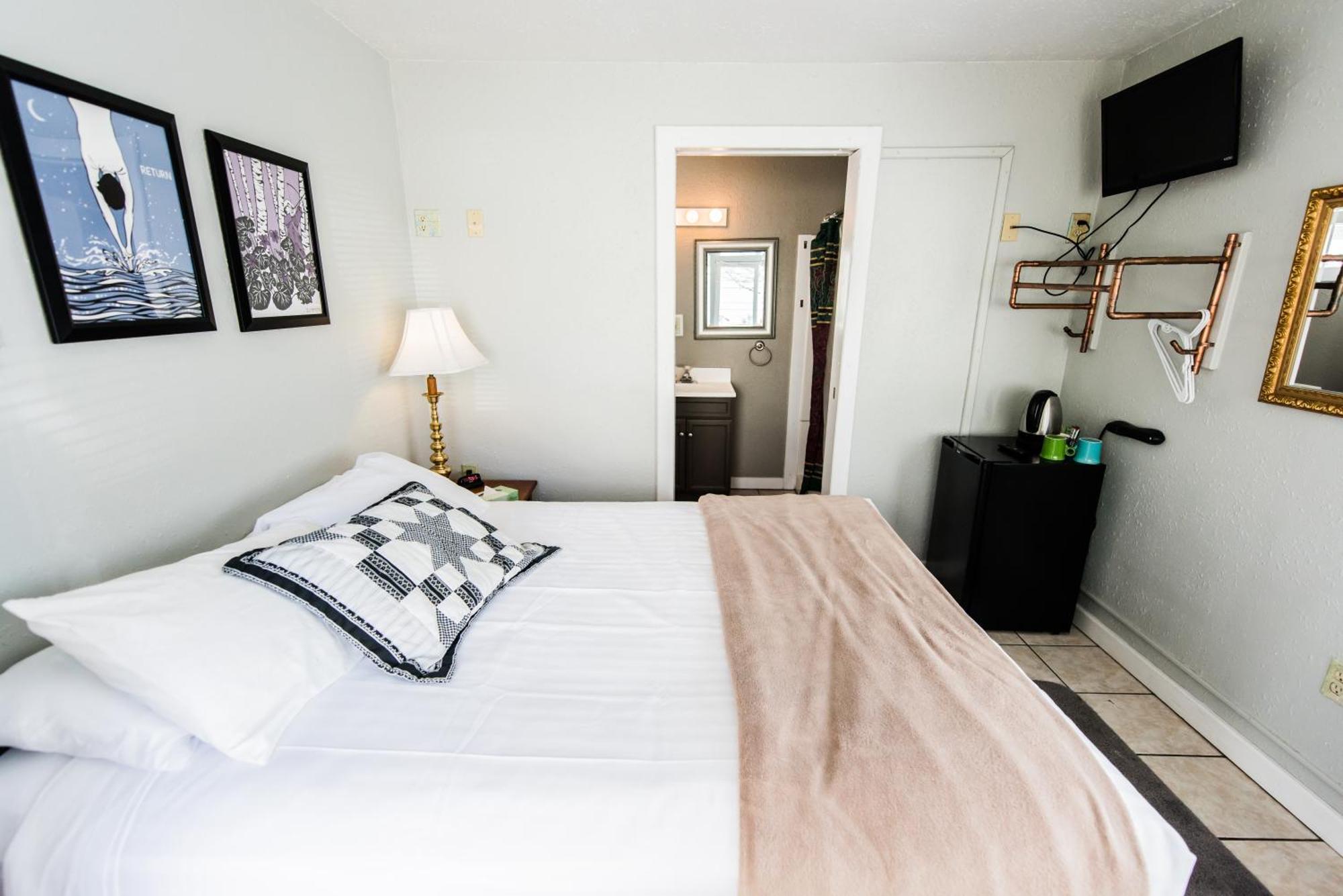Riverwalk Inn Chelan Quarto foto